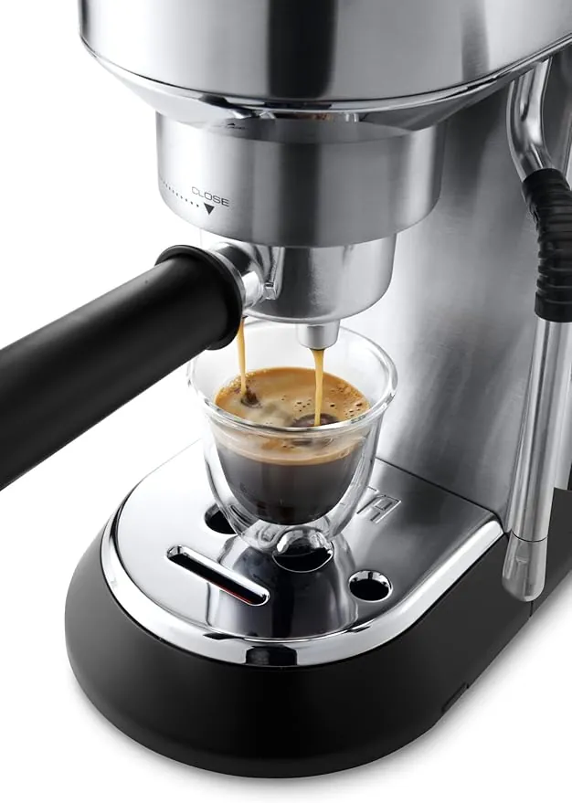 De'Longhi EC885M Dedica Arte Espresso Machine